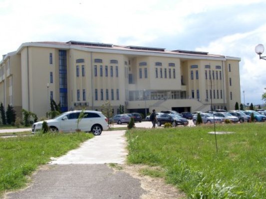 Eveniment la Universitatea Ovidius: sunt lansate mai multe volume de carte